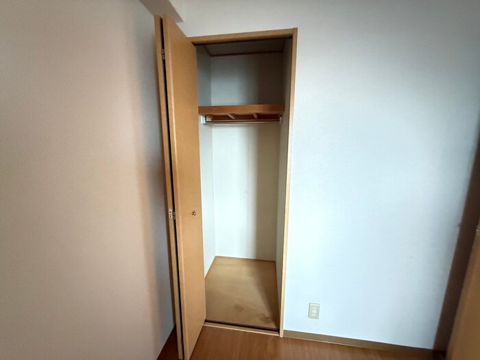 物件内観写真14　(収納)