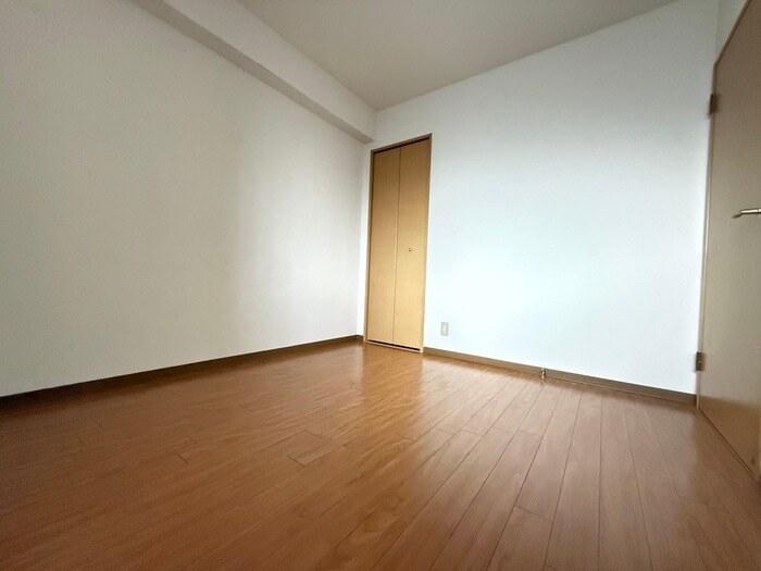 物件内観写真22　(居室)