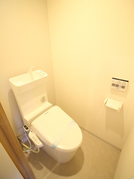 物件内観写真11　(トイレ)