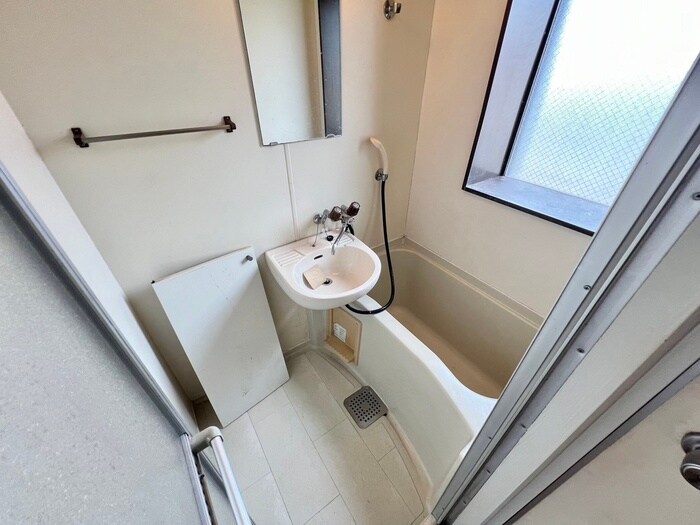 物件内観写真13　(バス／シャワールーム等)