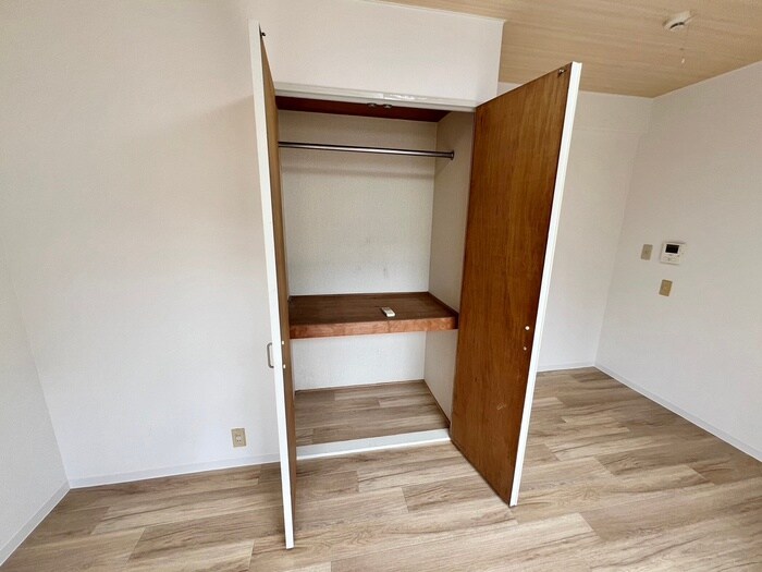 物件内観写真15　(収納)