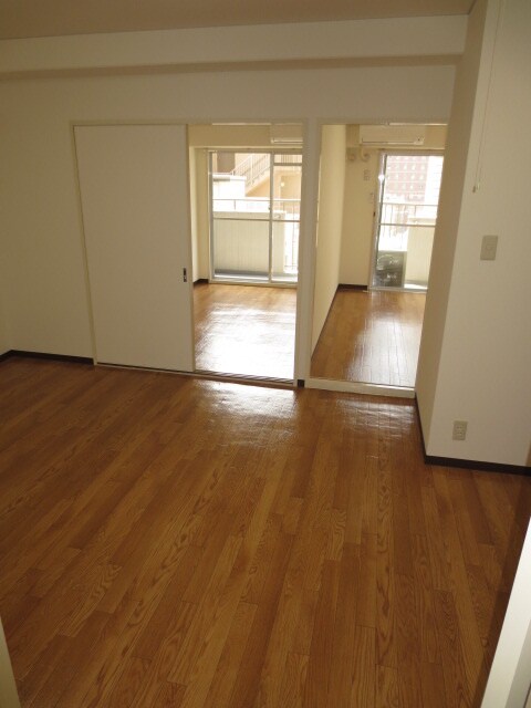 物件内観写真12　(居室)