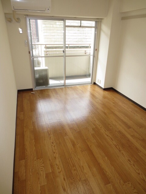 物件内観写真14　(居室)