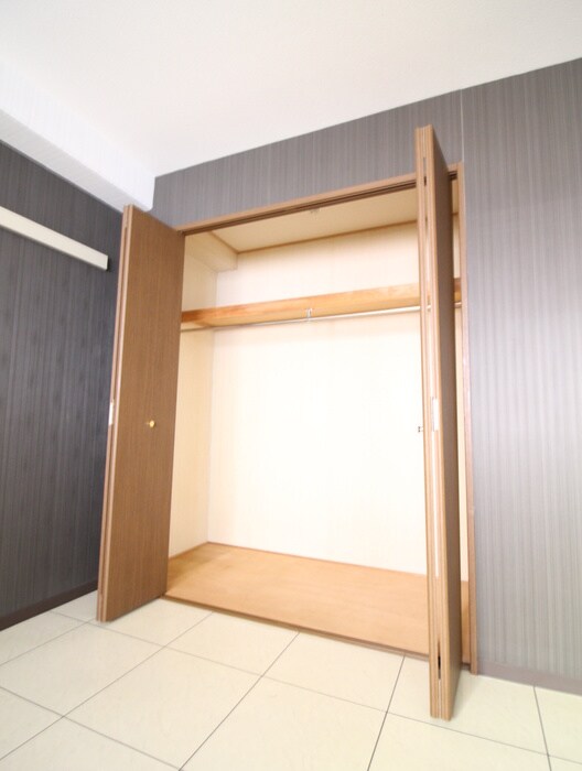 物件内観写真13　(収納)