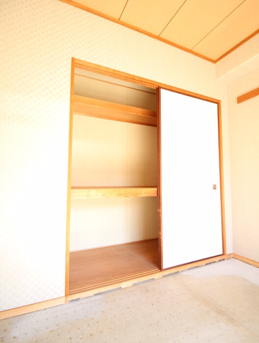 物件内観写真18　(収納)