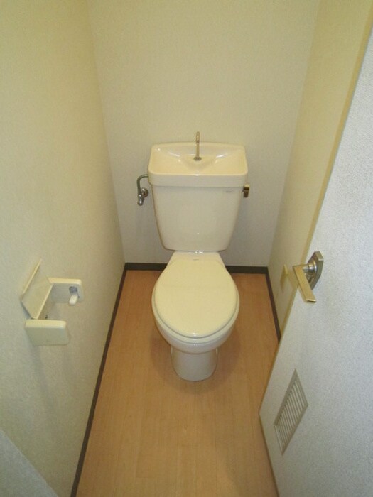 物件内観写真13　(トイレ)