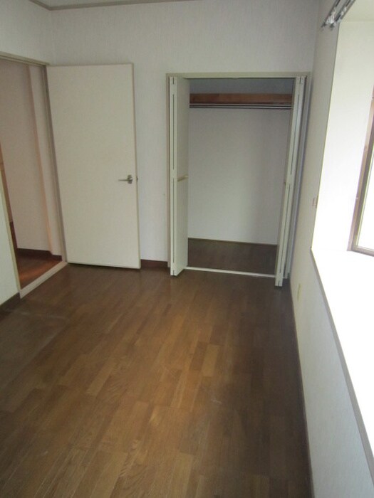 物件内観写真22　(収納)