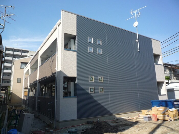 物件外観写真3　(駐車場)