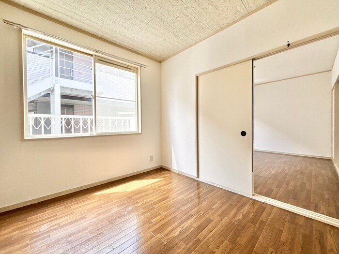 物件内観写真7　(居室)