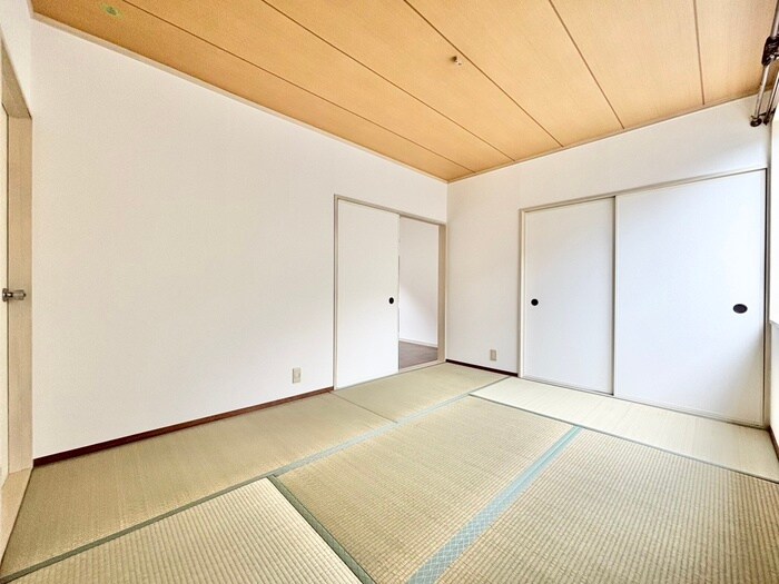 物件内観写真13　(居室)