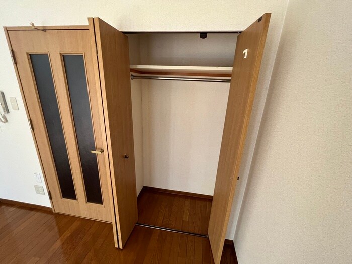 物件内観写真14　(収納)