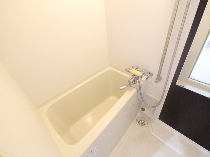 物件内観写真13　(バス／シャワールーム等)