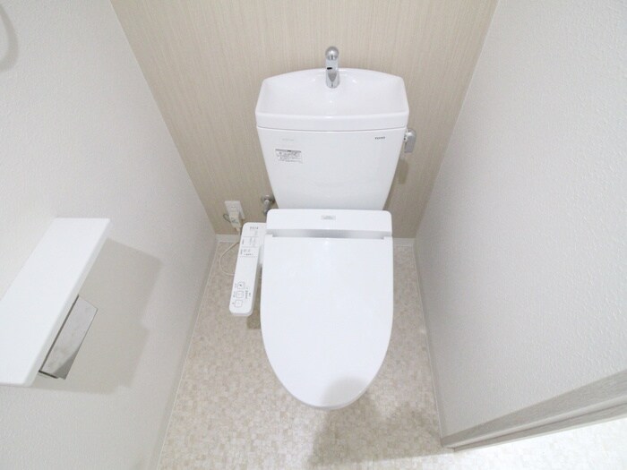 物件内観写真15　(トイレ)