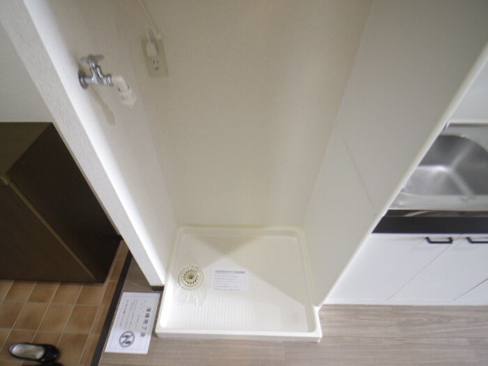 物件内観写真21　(洗濯機置場)