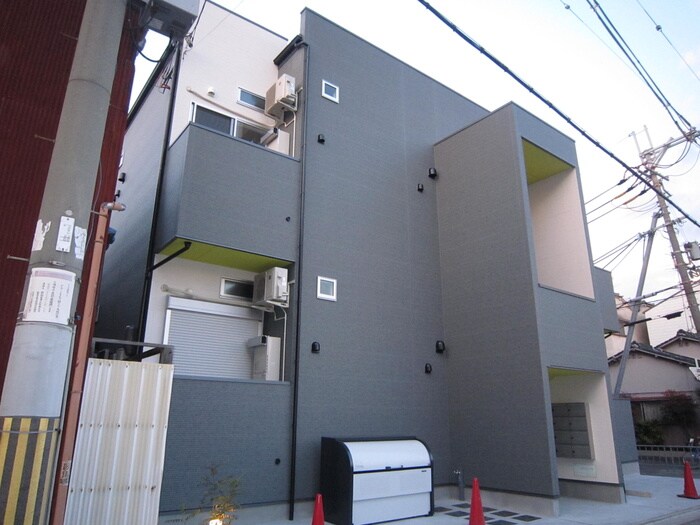 物件外観写真1　(外観写真)