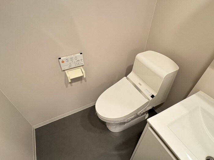 物件内観写真10　(トイレ)