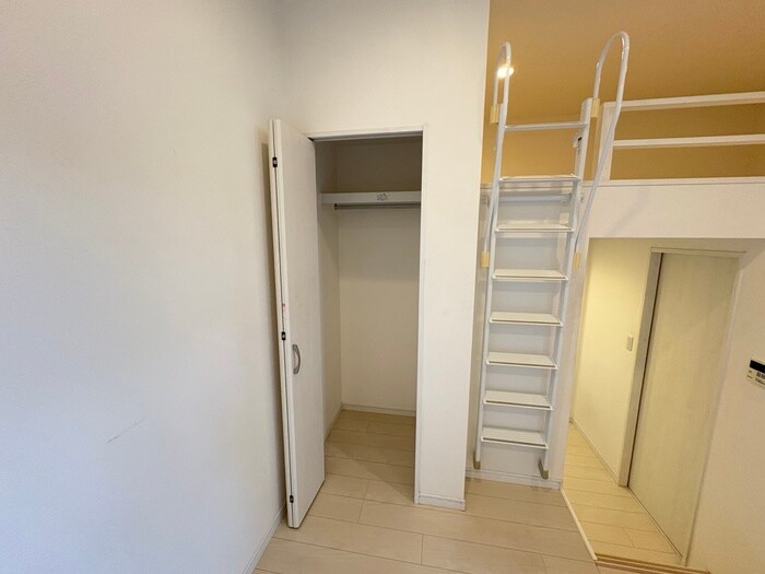 物件内観写真15　(収納)