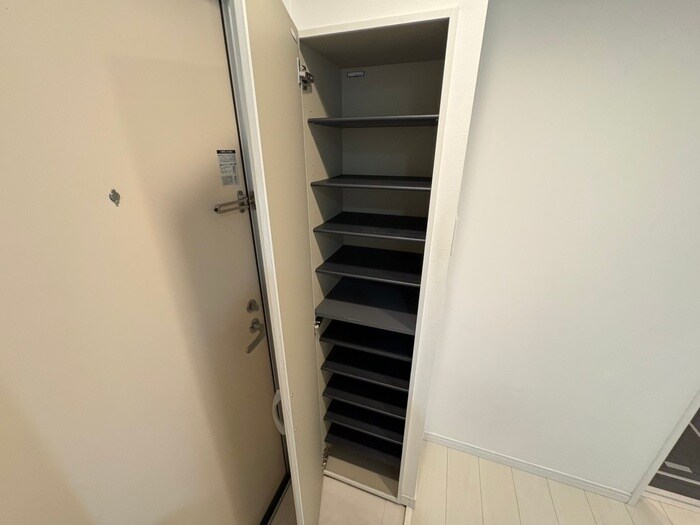 物件内観写真19　(靴箱)