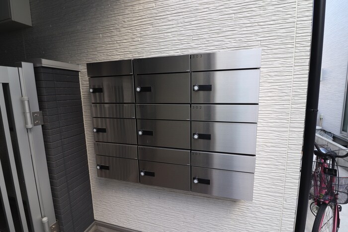 物件外観写真4　(建物設備)