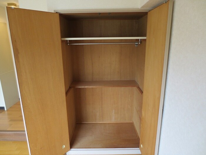 物件内観写真18　(収納)