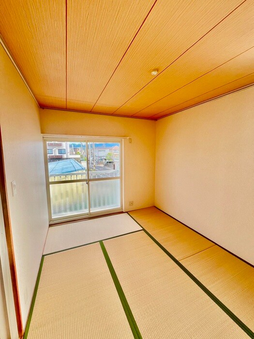 物件内観写真10　(居室)