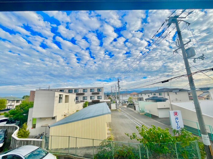 物件内観写真21　(室内からの展望)