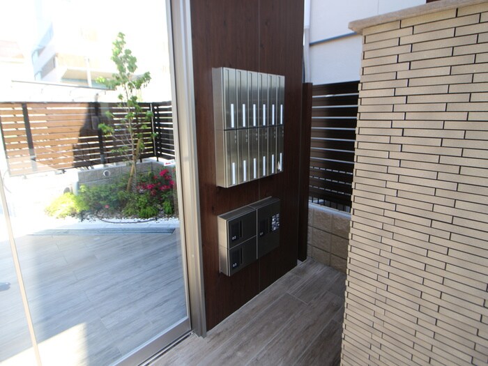 物件外観写真4　(建物設備)