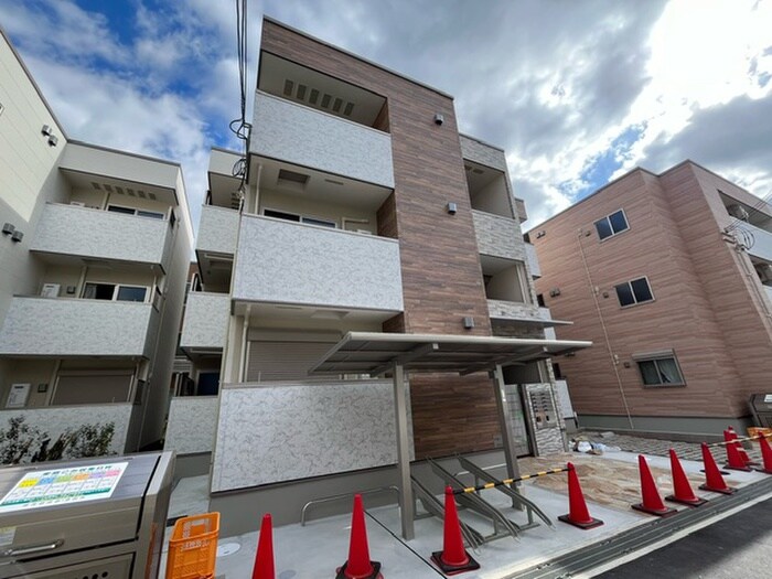 物件外観写真2　(外観写真)