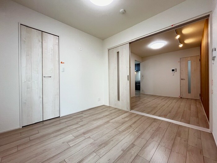 物件内観写真11　(居室)