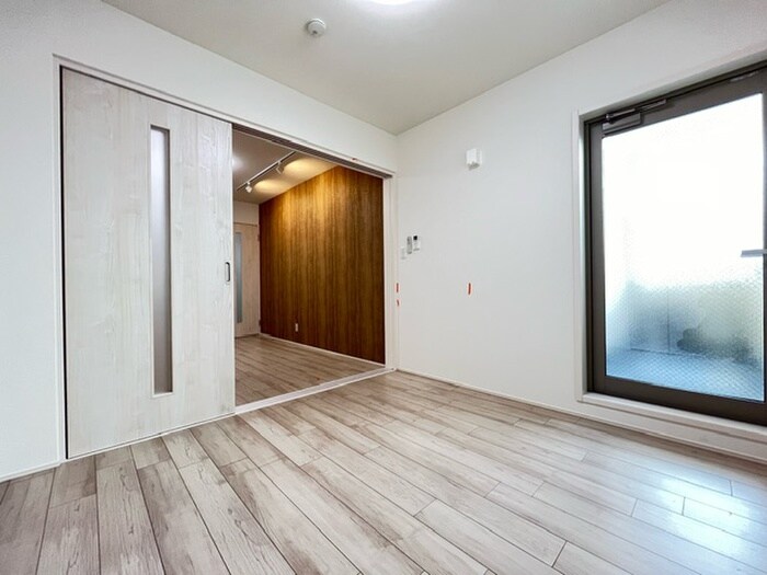 物件内観写真12　(内観写真)