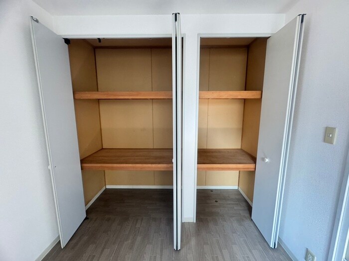 物件内観写真17　(収納)