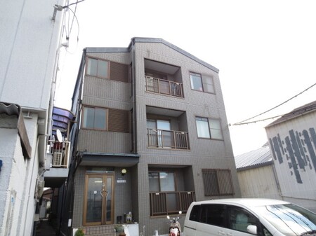 マンションフロ－レンス外観写真