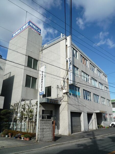 岡林ビル外観写真
