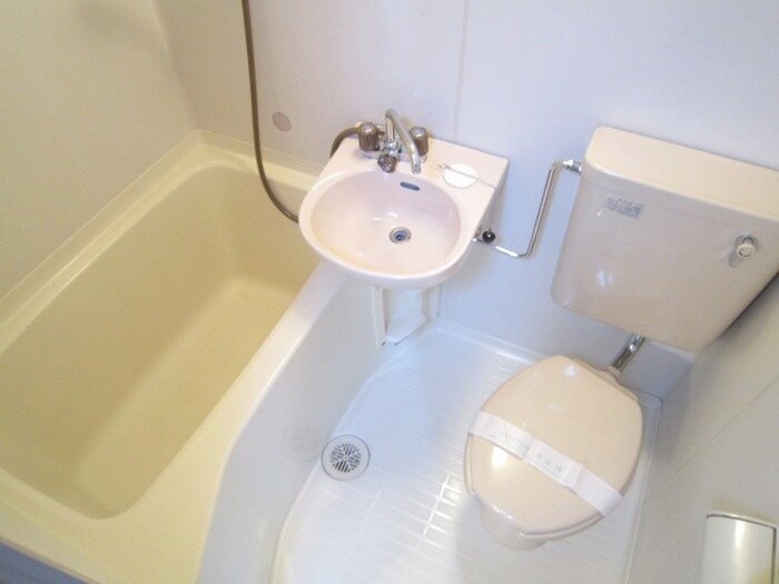 物件内観写真9　(バス／シャワールーム等)