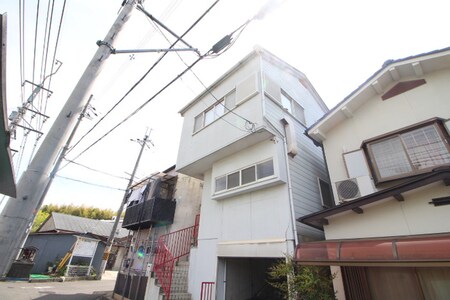 木幡熊小路4-99貸家外観写真