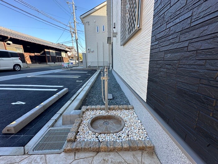 物件外観写真6　(建物設備)