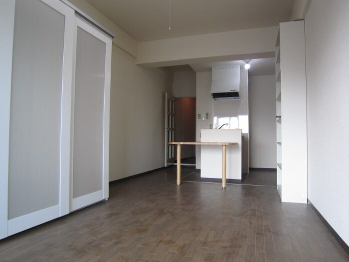 物件内観写真7　(居室)