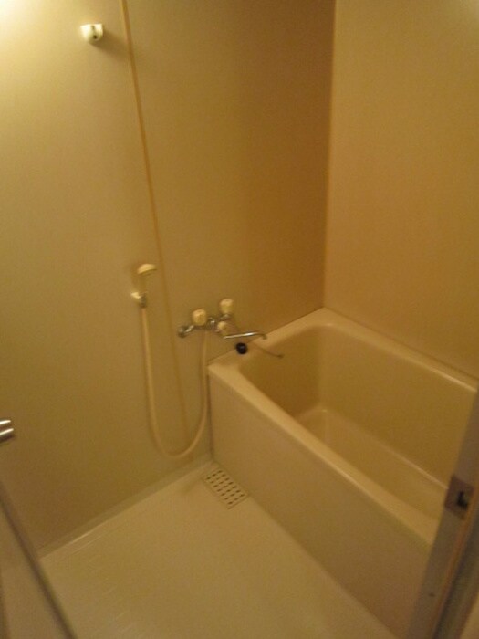 物件内観写真12　(バス／シャワールーム等)