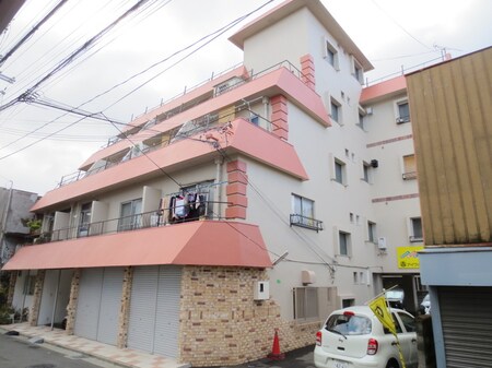 東興マンション外観写真