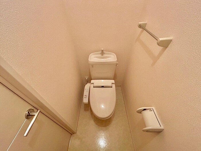 物件内観写真10　(トイレ)