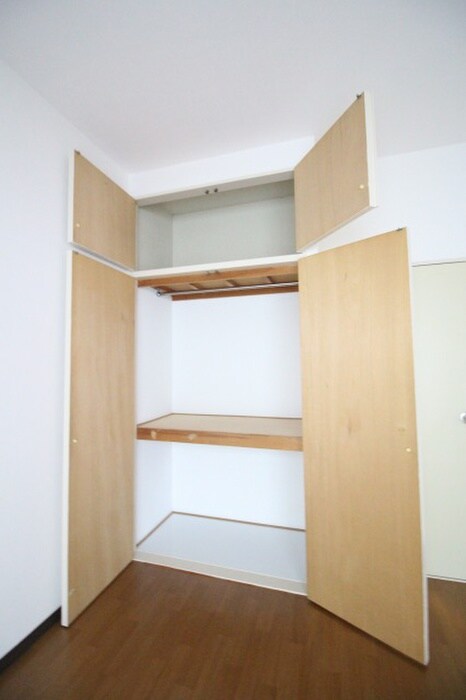 物件内観写真11　(収納)