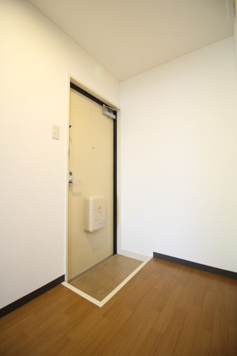 物件内観写真20　(玄関)