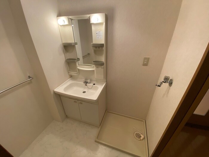 物件内観写真13　(洗面)