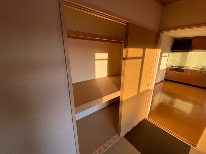 物件内観写真19　(収納)
