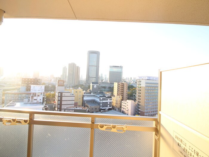 物件内観写真20　(室内からの展望)