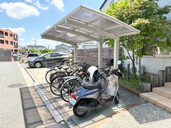 駐輪場