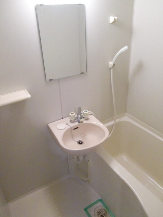 物件内観写真8　(バス／シャワールーム等)