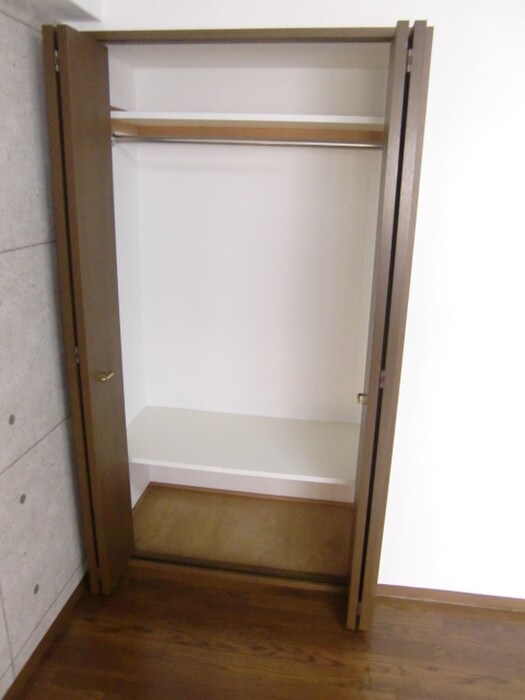 物件内観写真10　(収納)