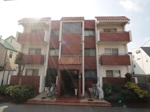 中脇マンション外観写真