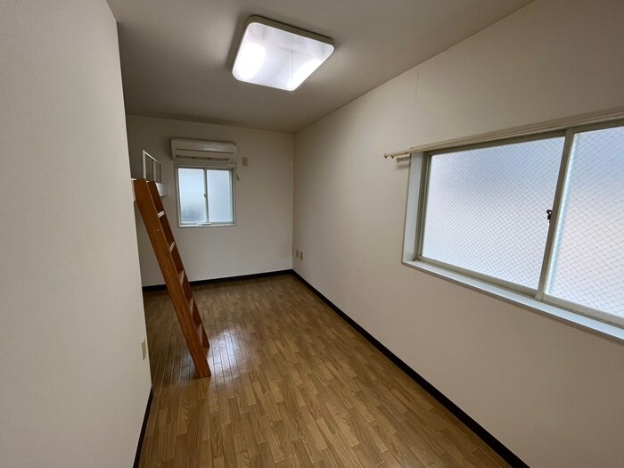 物件内観写真7　(居室)